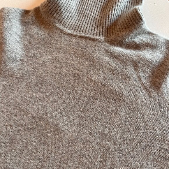 J.Crew Cashmere sweater - Picture 4 of 6
